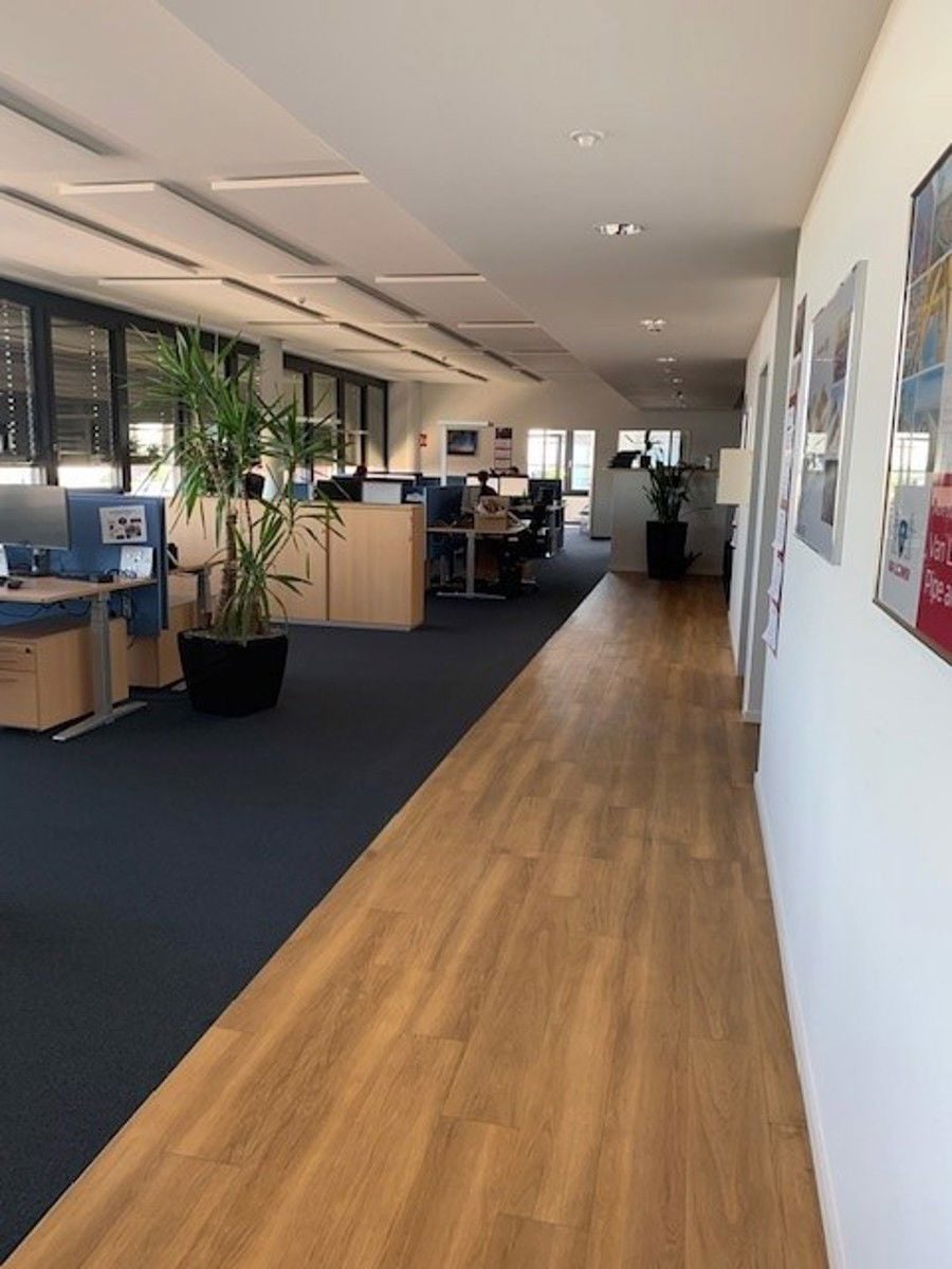 20220811_Mietbereich _8. OG 3