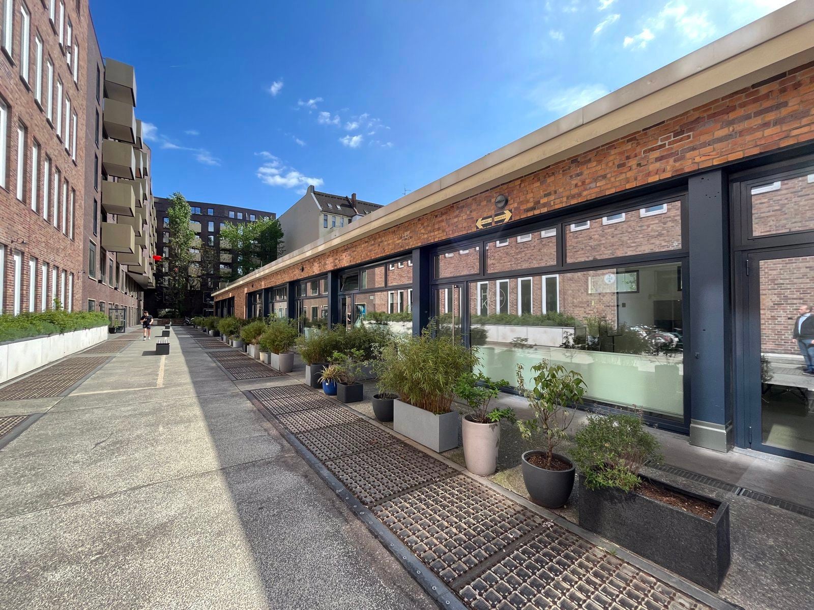 20230517_132859533_iOS