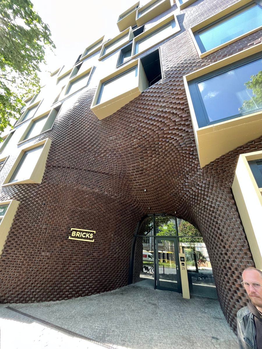 20230517_124530595_iOS