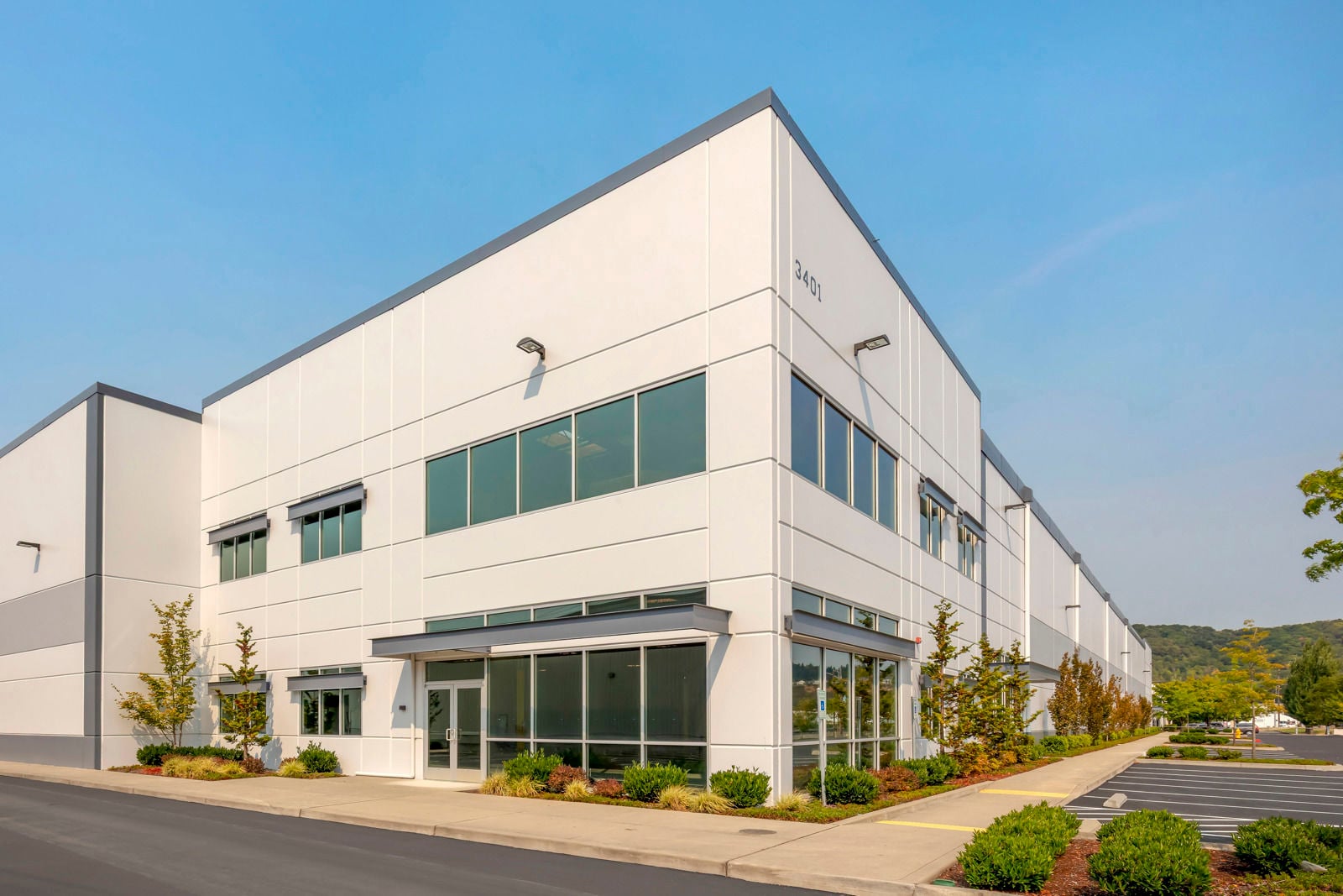 CBRE-Prtside55Park-Bldg3-CS3_001